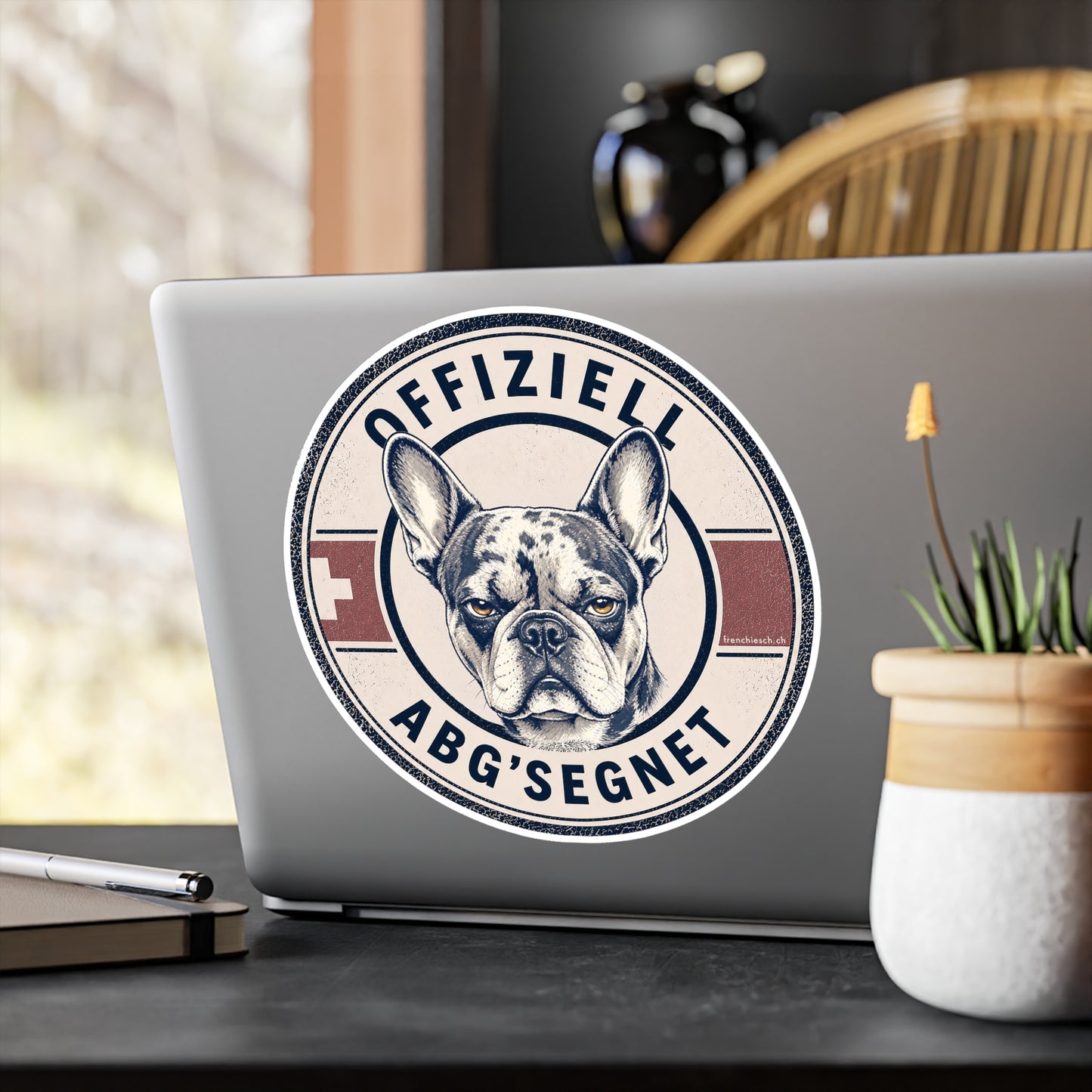 Offiziell abg'segnet – Swiss Frenchie Vinyl Sticker